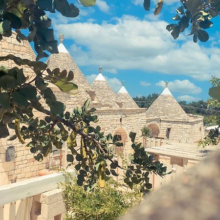Navolte Trulli E Quiete Con Piscina Locorotondo Exterior foto