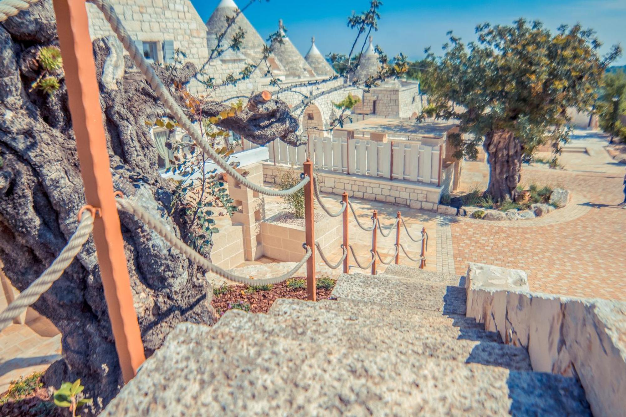Navolte Trulli E Quiete Con Piscina Locorotondo Exterior foto