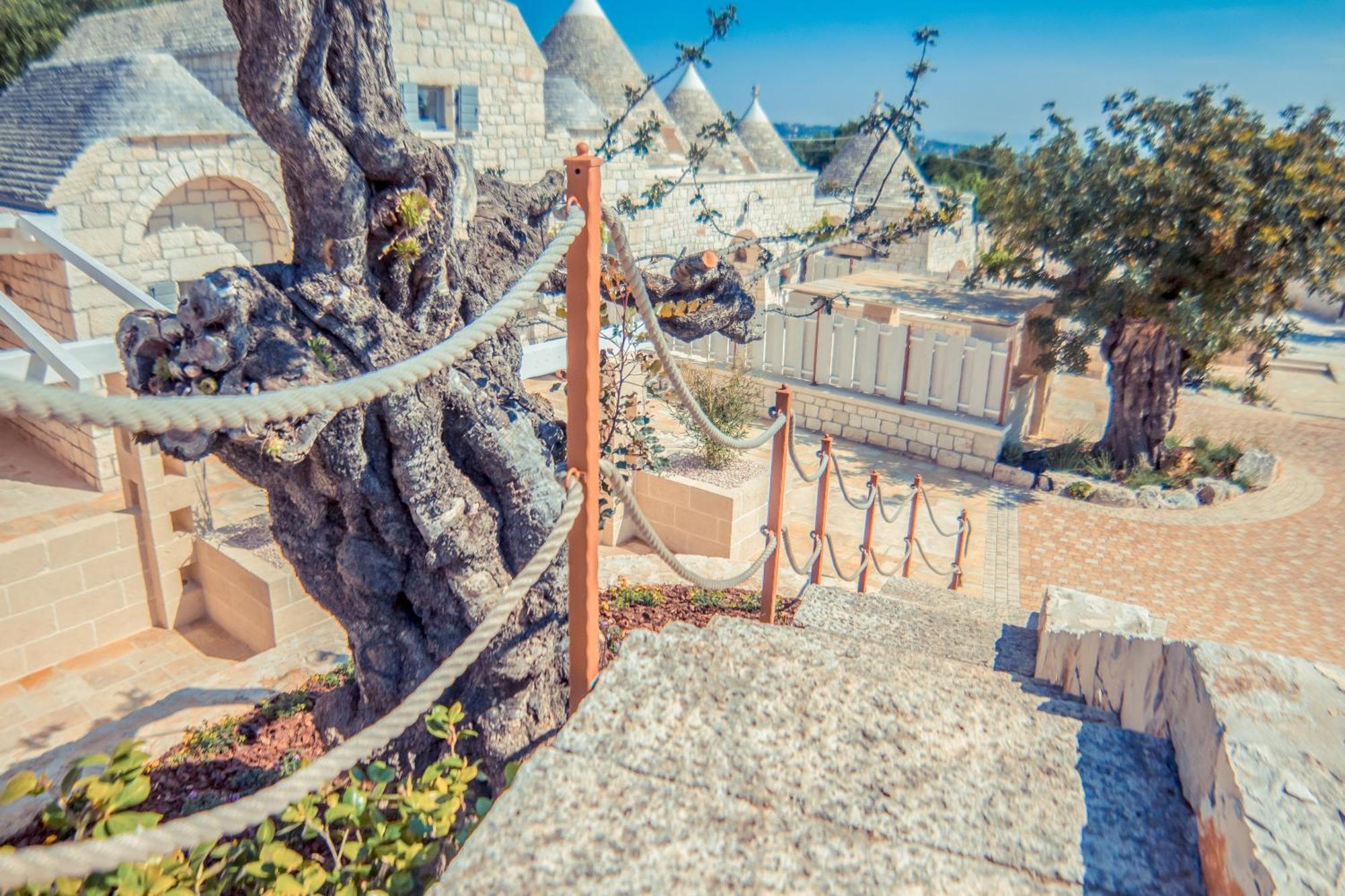 Navolte Trulli E Quiete Con Piscina Locorotondo Exterior foto