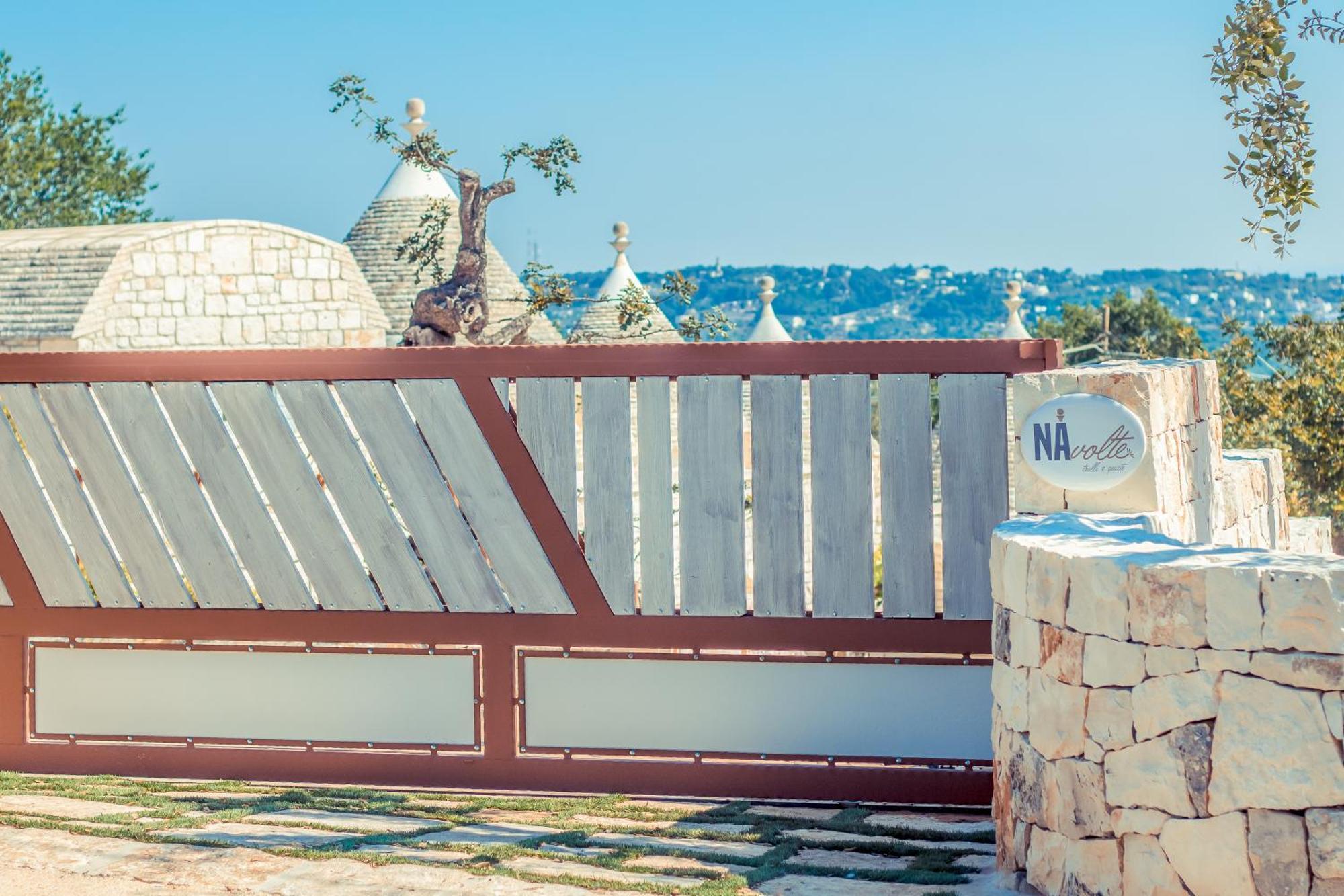 Navolte Trulli E Quiete Con Piscina Locorotondo Exterior foto