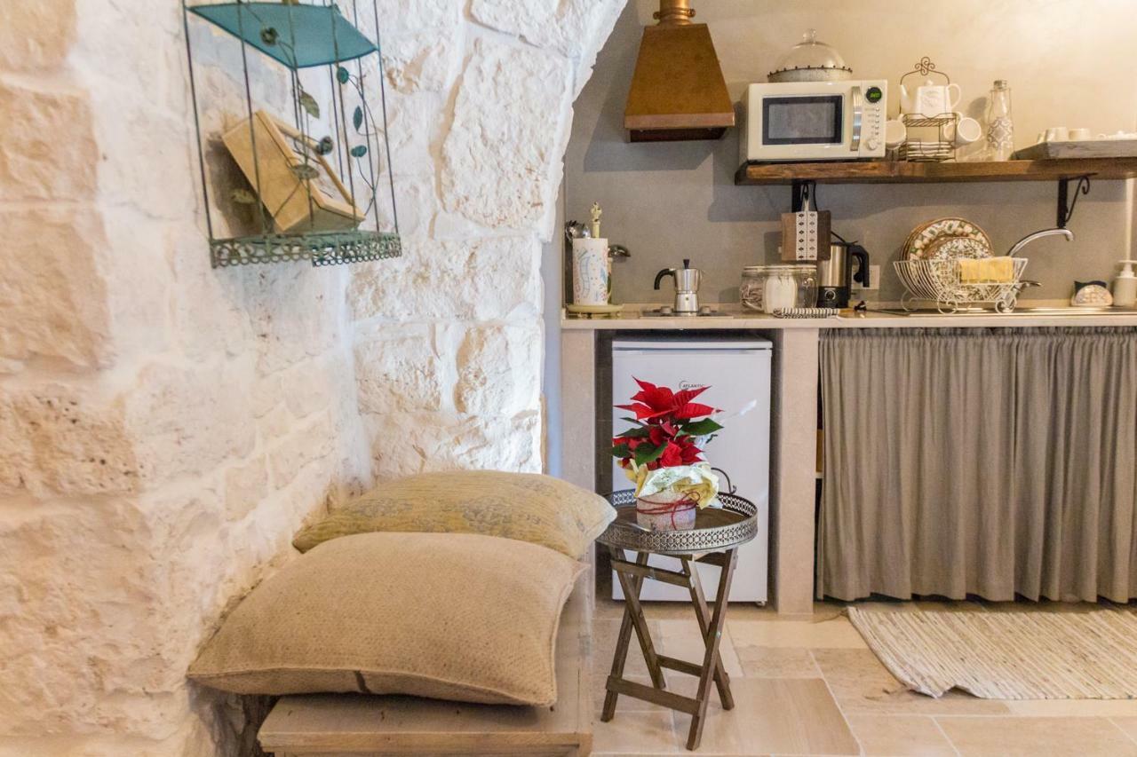 Navolte Trulli E Quiete Con Piscina Locorotondo Exterior foto